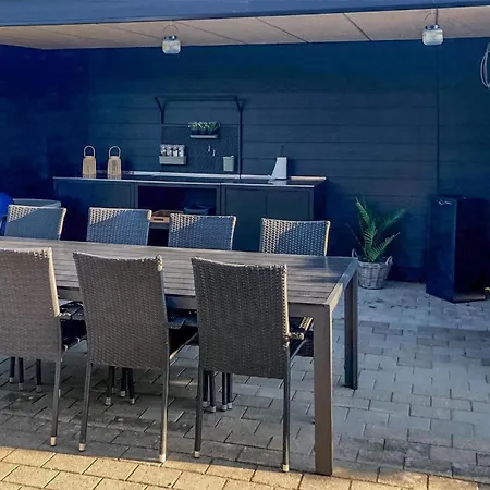 Beautiful In With Kitchen בית נופש